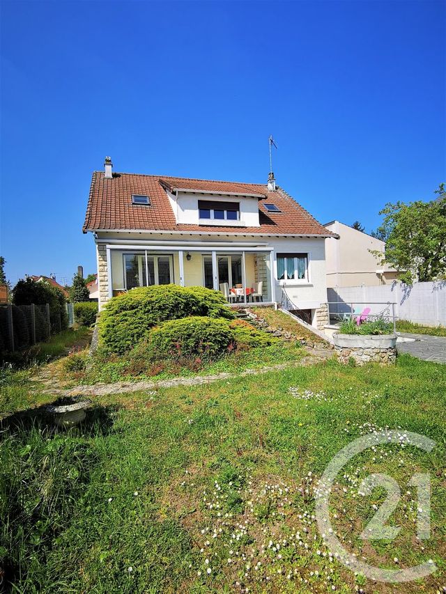 maison à vendre - 8 pièces - 140.0 m2 - BOISSY ST LEGER - 94 - ILE-DE-FRANCE - Century 21 Boiss'Immobilier