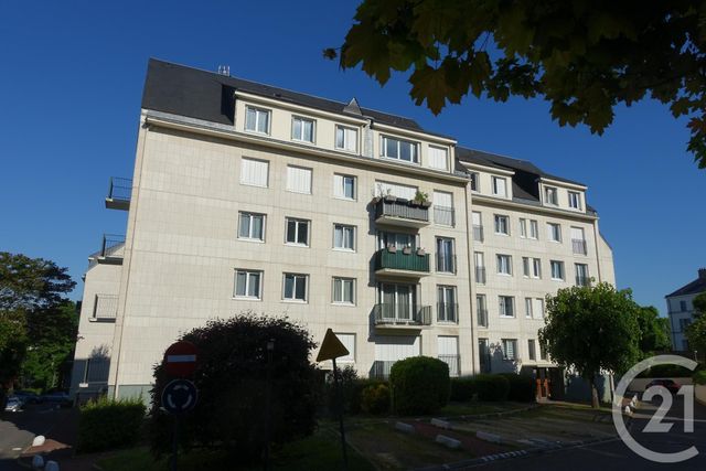 Appartement F2 à vendre - 2 pièces - 46.15 m2 - BOISSY ST LEGER - 94 - ILE-DE-FRANCE - Century 21 Boiss'Immobilier