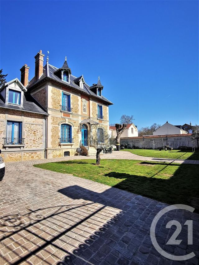 maison à vendre - 10 pièces - 235.95 m2 - BOISSY ST LEGER - 94 - ILE-DE-FRANCE - Century 21 Boiss'Immobilier