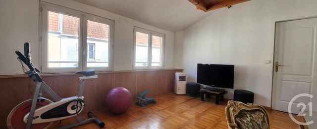 Appartement F4 à vendre - 4 pièces - 83.43 m2 - BOISSY ST LEGER - 94 - ILE-DE-FRANCE - Century 21 Boiss'Immobilier