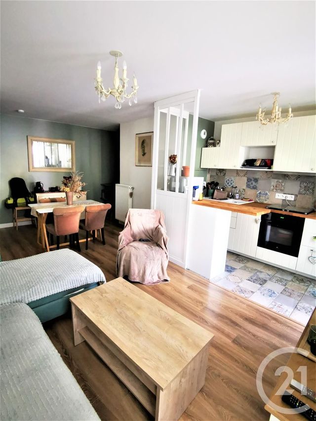 Appartement F3 à vendre - 3 pièces - 63.05 m2 - BOISSY ST LEGER - 94 - ILE-DE-FRANCE - Century 21 Boiss'Immobilier