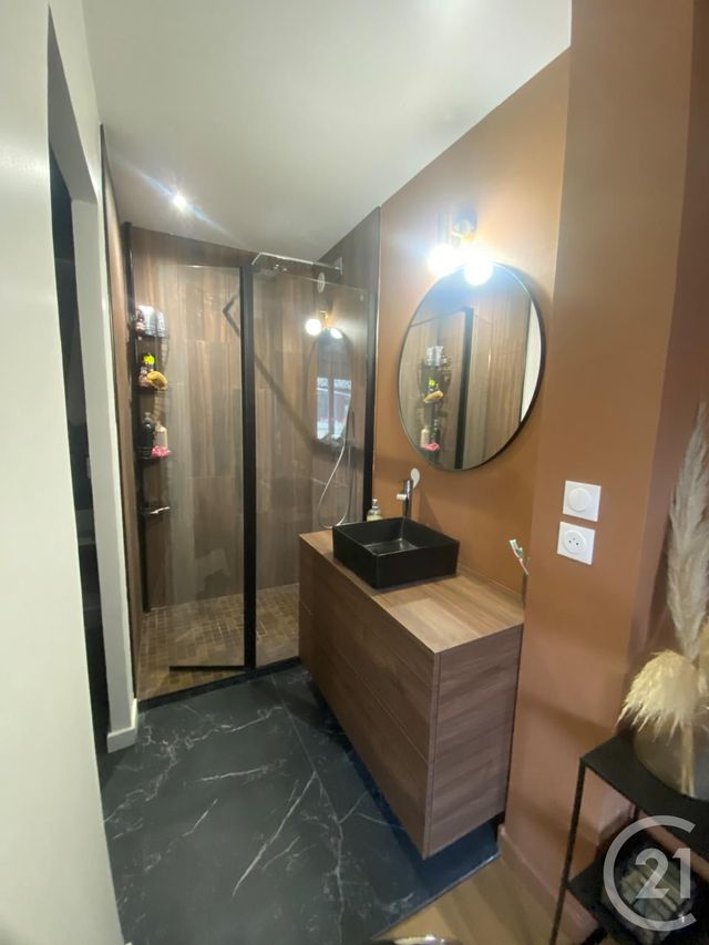 maison à vendre - 6 pièces - 127.0 m2 - VILLECRESNES - 94 - ILE-DE-FRANCE - Century 21 Boiss'Immobilier