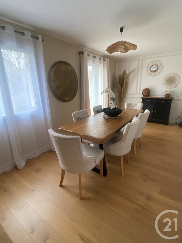 maison à vendre - 6 pièces - 127.0 m2 - VILLECRESNES - 94 - ILE-DE-FRANCE - Century 21 Boiss'Immobilier