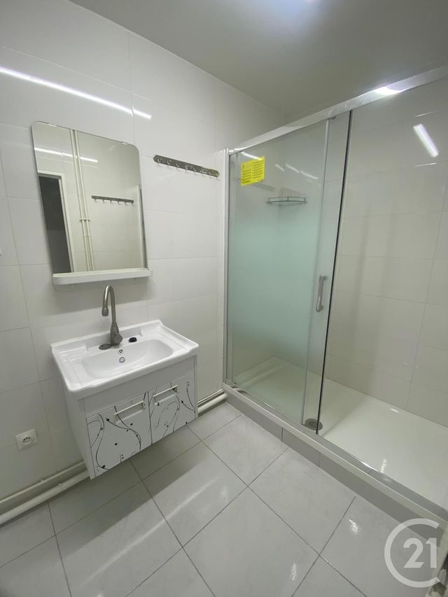 Appartement F4 à louer - 4 pièces - 79.02 m2 - BOISSY ST LEGER - 94 - ILE-DE-FRANCE - Century 21 Boiss'Immobilier