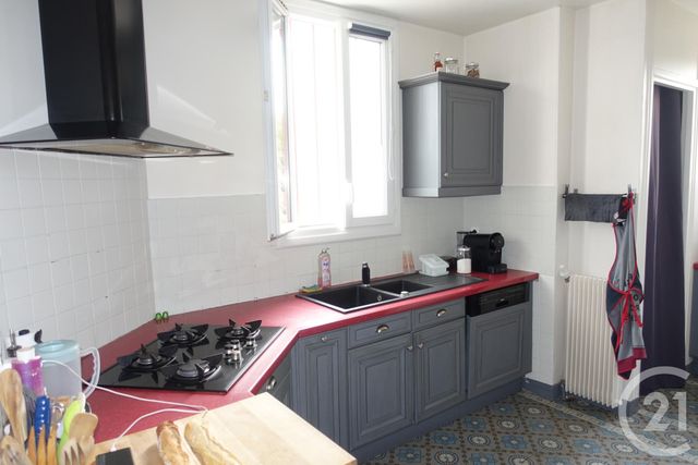 Afficher la photo en grand maison à vendre - 6 pièces - 130.23 m2 - MANDRES LES ROSES - 94 - ILE-DE-FRANCE - Century 21 Boiss'Immobilier