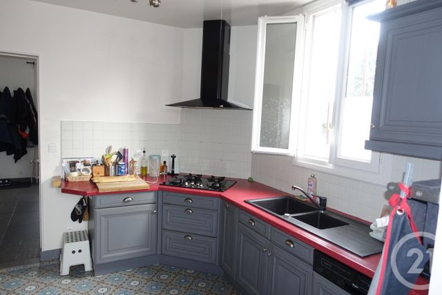 Afficher la photo en grand maison à vendre - 6 pièces - 130.23 m2 - MANDRES LES ROSES - 94 - ILE-DE-FRANCE - Century 21 Boiss'Immobilier