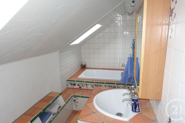 Afficher la photo en grand maison à vendre - 6 pièces - 130.23 m2 - MANDRES LES ROSES - 94 - ILE-DE-FRANCE - Century 21 Boiss'Immobilier