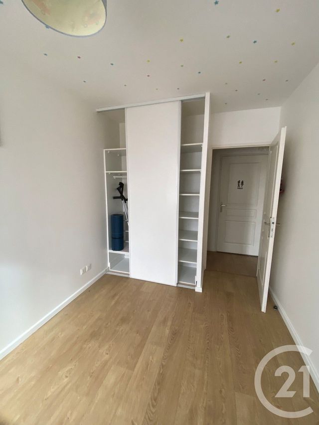 Appartement F3 à louer - 3 pièces - 62.0 m2 - LIMEIL BREVANNES - 94 - ILE-DE-FRANCE - Century 21 Boiss'Immobilier