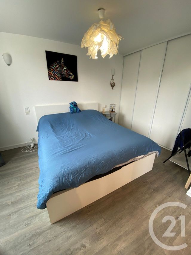 Appartement F4 à vendre - 4 pièces - 80.02 m2 - BOISSY ST LEGER - 94 - ILE-DE-FRANCE - Century 21 Boiss'Immobilier