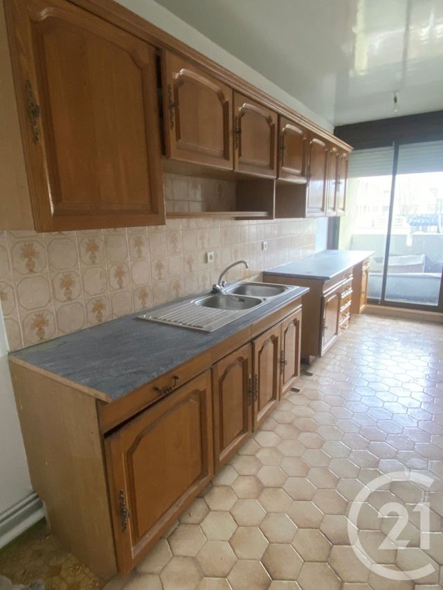 Appartement F3 à vendre - 3 pièces - 68.73 m2 - BOISSY ST LEGER - 94 - ILE-DE-FRANCE - Century 21 Boiss'Immobilier