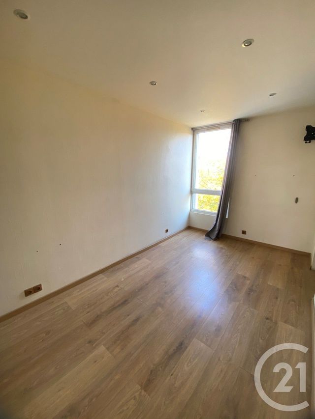 Appartement F3 à vendre - 3 pièces - 51.94 m2 - LIVRY GARGAN - 93 - ILE-DE-FRANCE - Century 21 Boiss'Immobilier