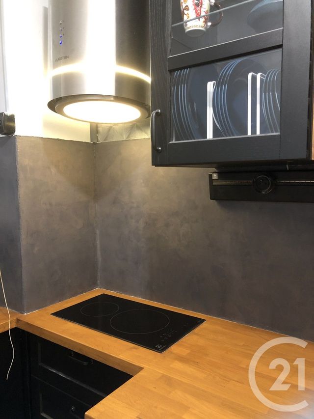 Appartement F2 à vendre - 2 pièces - 43.77 m2 - BOISSY ST LEGER - 94 - ILE-DE-FRANCE - Century 21 Boiss'Immobilier