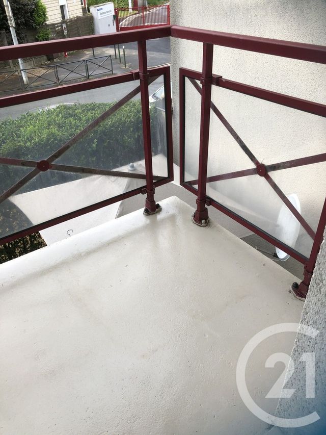 Appartement F2 à vendre - 2 pièces - 43.77 m2 - BOISSY ST LEGER - 94 - ILE-DE-FRANCE - Century 21 Boiss'Immobilier