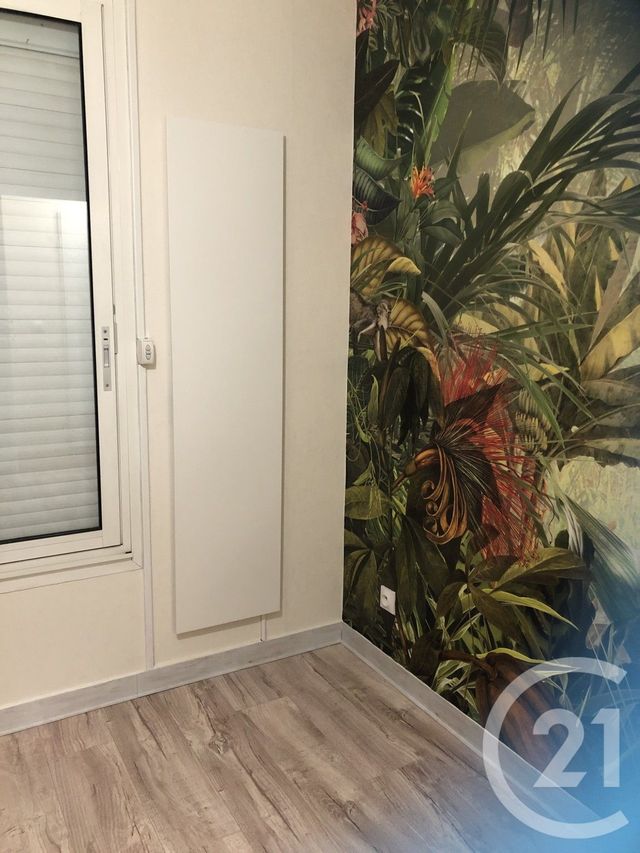 Appartement F2 à vendre - 2 pièces - 43.77 m2 - BOISSY ST LEGER - 94 - ILE-DE-FRANCE - Century 21 Boiss'Immobilier