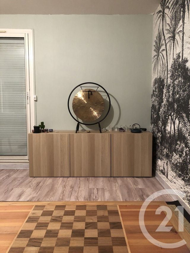 Appartement F2 à vendre - 2 pièces - 43.77 m2 - BOISSY ST LEGER - 94 - ILE-DE-FRANCE - Century 21 Boiss'Immobilier