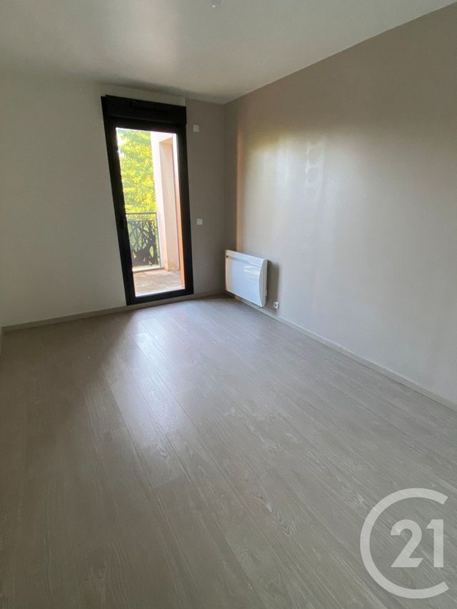 Appartement F2 à louer - 2 pièces - 44.87 m2 - LIMEIL BREVANNES - 94 - ILE-DE-FRANCE - Century 21 Boiss'Immobilier