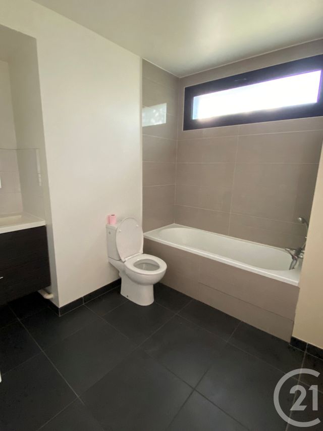 Appartement F2 à louer - 2 pièces - 44.87 m2 - LIMEIL BREVANNES - 94 - ILE-DE-FRANCE - Century 21 Boiss'Immobilier