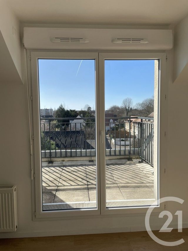 Appartement F1 à louer - 1 pièce - 26.8 m2 - BRIE COMTE ROBERT - 77 - ILE-DE-FRANCE - Century 21 Boiss'Immobilier