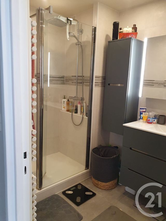 Appartement F3 à vendre - 3 pièces - 70.61 m2 - BRUNOY - 91 - ILE-DE-FRANCE - Century 21 Boiss'Immobilier