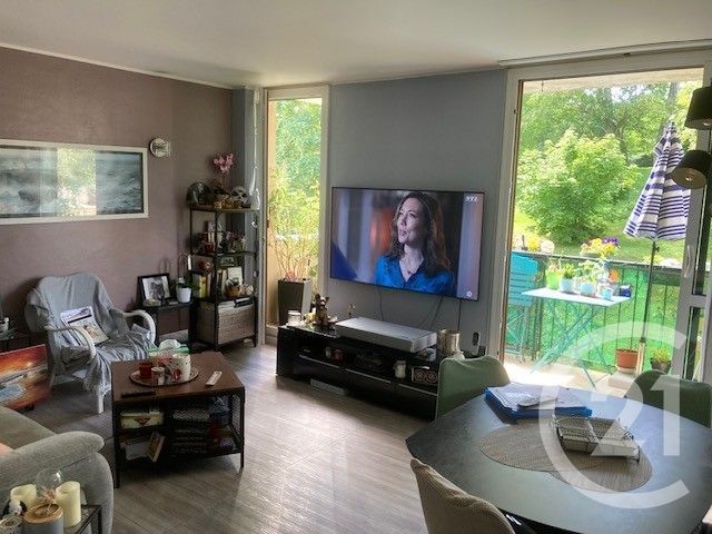 Appartement F3 à vendre - 3 pièces - 70.61 m2 - BRUNOY - 91 - ILE-DE-FRANCE - Century 21 Boiss'Immobilier