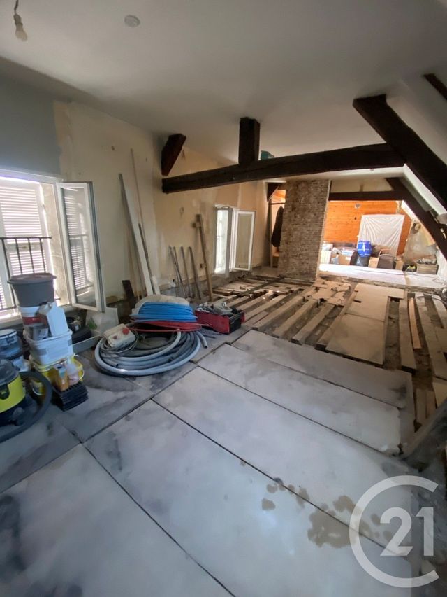 Appartement Loft à vendre - 3 pièces - 54.12 m2 - BOISSY ST LEGER - 94 - ILE-DE-FRANCE - Century 21 Boiss'Immobilier