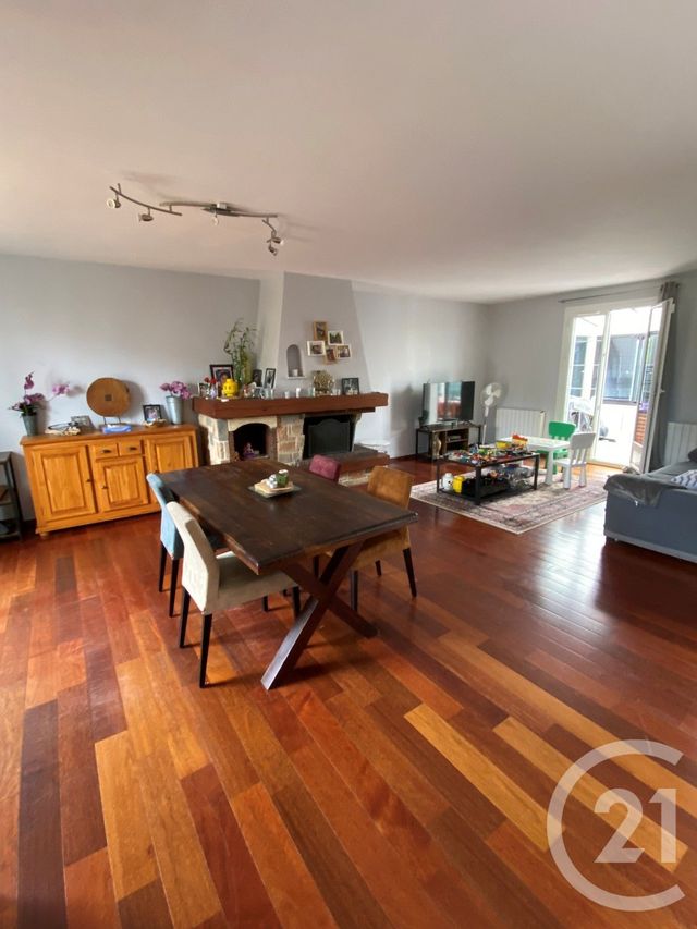 maison à vendre - 6 pièces - 130.0 m2 - BOISSY ST LEGER - 94 - ILE-DE-FRANCE - Century 21 Boiss'Immobilier