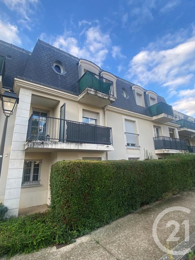 Appartement F2 à louer - 2 pièces - 40.2 m2 - BRIE COMTE ROBERT - 77 - ILE-DE-FRANCE - Century 21 Boiss'Immobilier