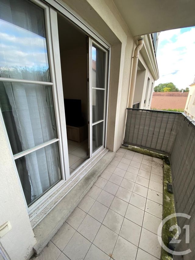 Appartement F2 à louer - 2 pièces - 40.2 m2 - BRIE COMTE ROBERT - 77 - ILE-DE-FRANCE - Century 21 Boiss'Immobilier